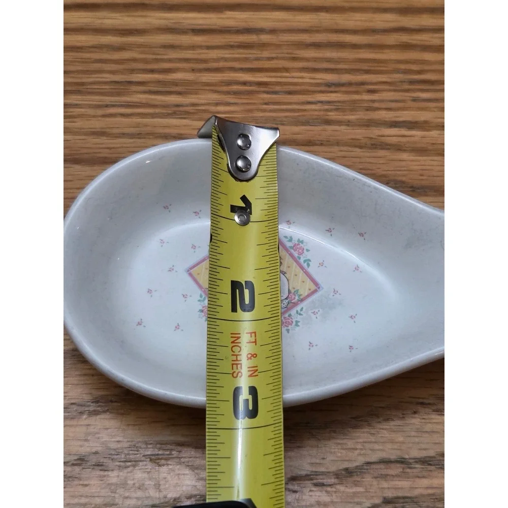 Vintage White Ceramic Stoneware Spoon Rest Cat Farmhouse Folk Art